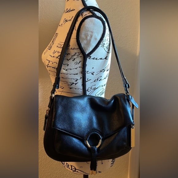 Vince Camuto | Bags | Vince Camuto Genuine Leather Black Purse | Poshmark